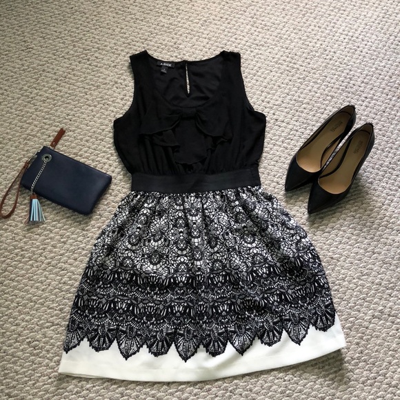 A. Byer Dresses & Skirts - Cute dress.